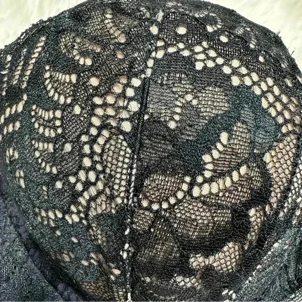 La Senza Strapless Push Up Bra Lace Black & Cream Size 32C - Picture 2 of 16